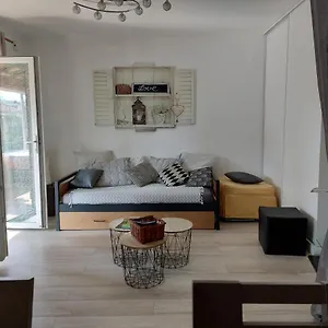 Casa vacanze Tranquille Dans La Cité Du Mimosa - Axelle Loc'appart, Mandelieu